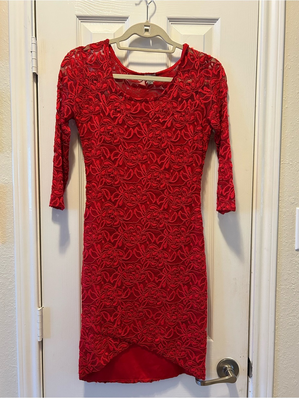 Guess Y2K Red Lace Midi Dress